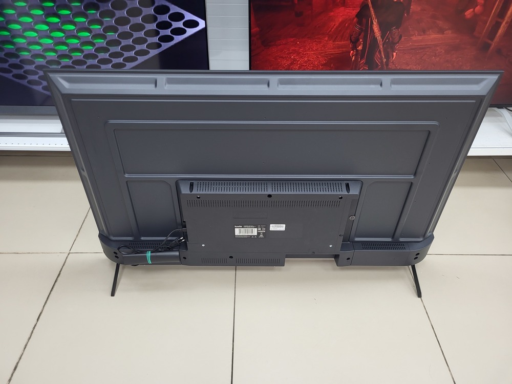 LED Телевизор Tuvio TD50UFBCV51
