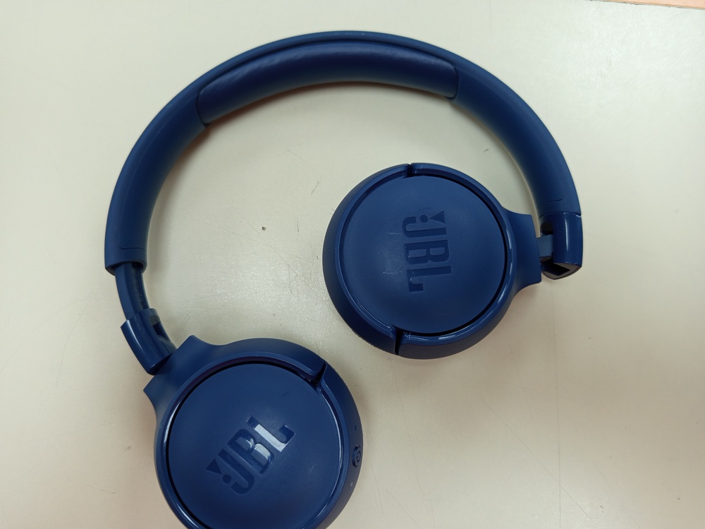 Наушники беспроводные JBL TUNE 520BT