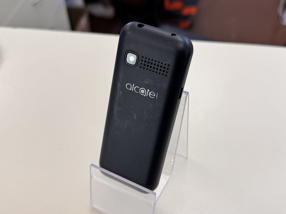 Мобильный телефон Alcatel 1066D