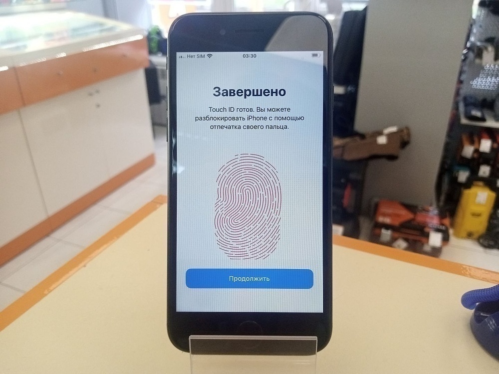 Смартфон Apple iPhone SE 2020 64Gb
