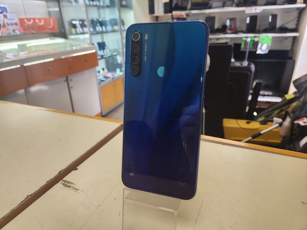 Смартфон Xiaomi Redmi Note 8 4/64