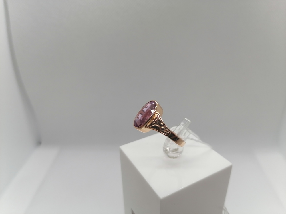 КОЛКМ583 КОЛЬЦО С КАМНЕМ (Au 583)