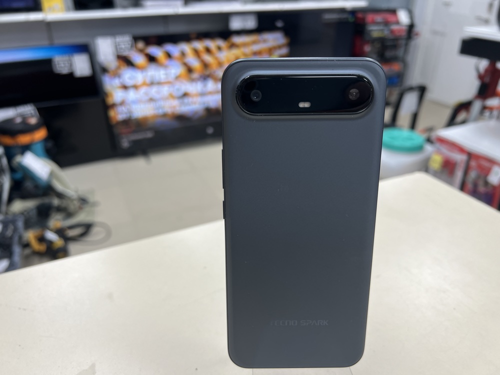 Смартфон Tecno Spark Slim 8/256