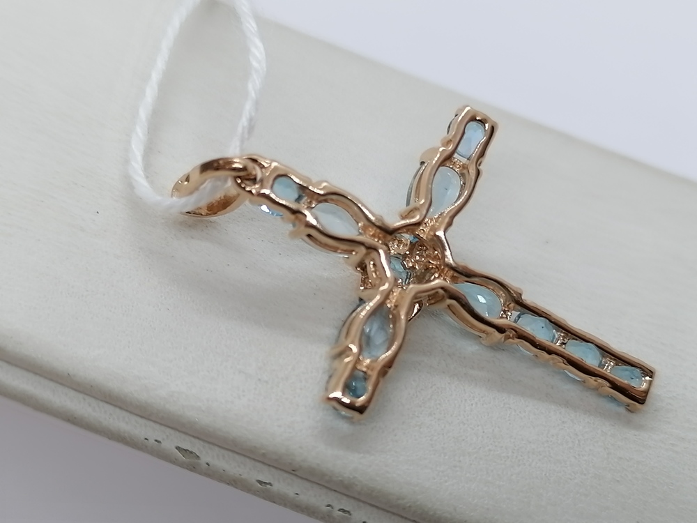 ПОДККИ585 ПОДВЕСКА КРЕСТ С КАМНЯМИ (Au 585)