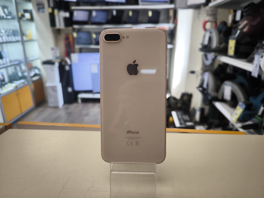 Смартфон Apple iPhone 8 Plus 64Gb