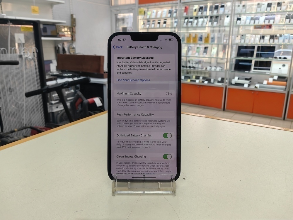 Смартфон Apple iPhone 13 128Gb