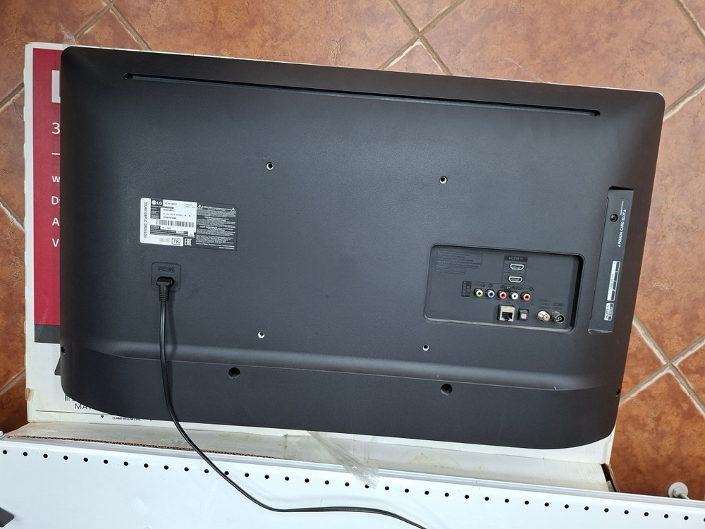 LED Телевизор LG 32LK610BPLC