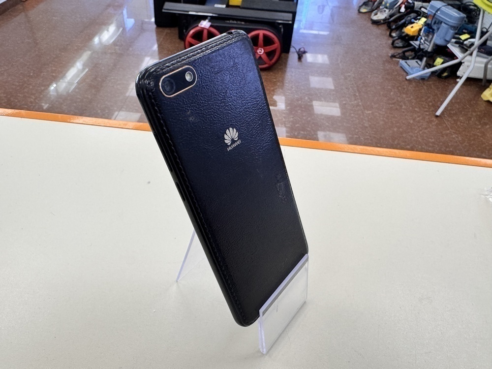 Смартфон Huawei Y5 Lite (2018)