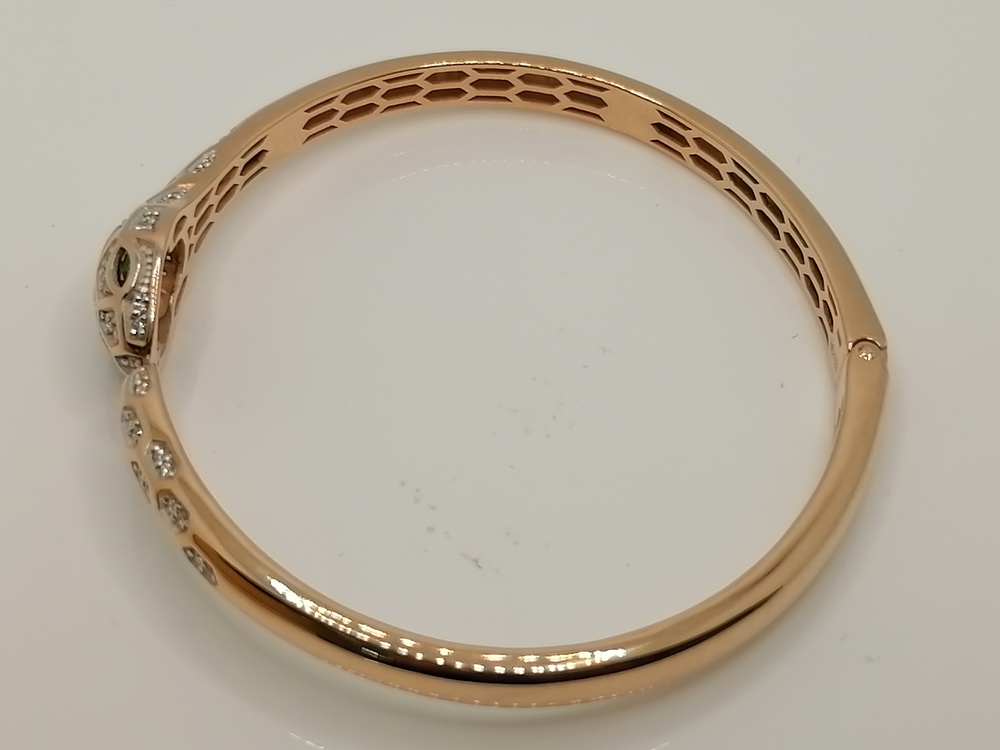 БРАСЛЕТ ЖЕСТКИЙ с камнями (Au 585)