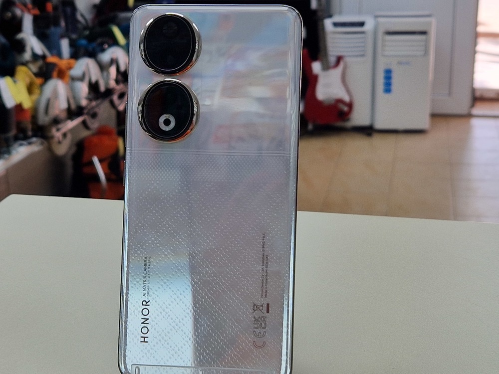 Смартфон Honor 90 12/256