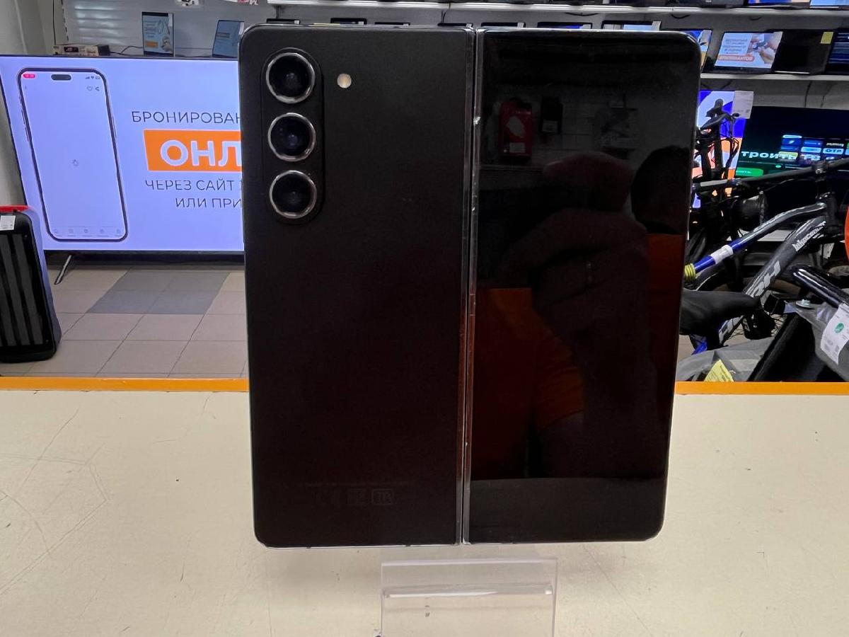 Смартфон Samsung Galaxy Z Fold 5 512Gb