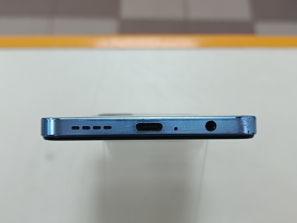 Смартфон Infinix Note 12 VIP 8/256