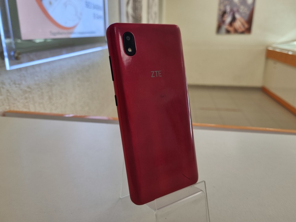 Смартфон ZTE A3 2020
