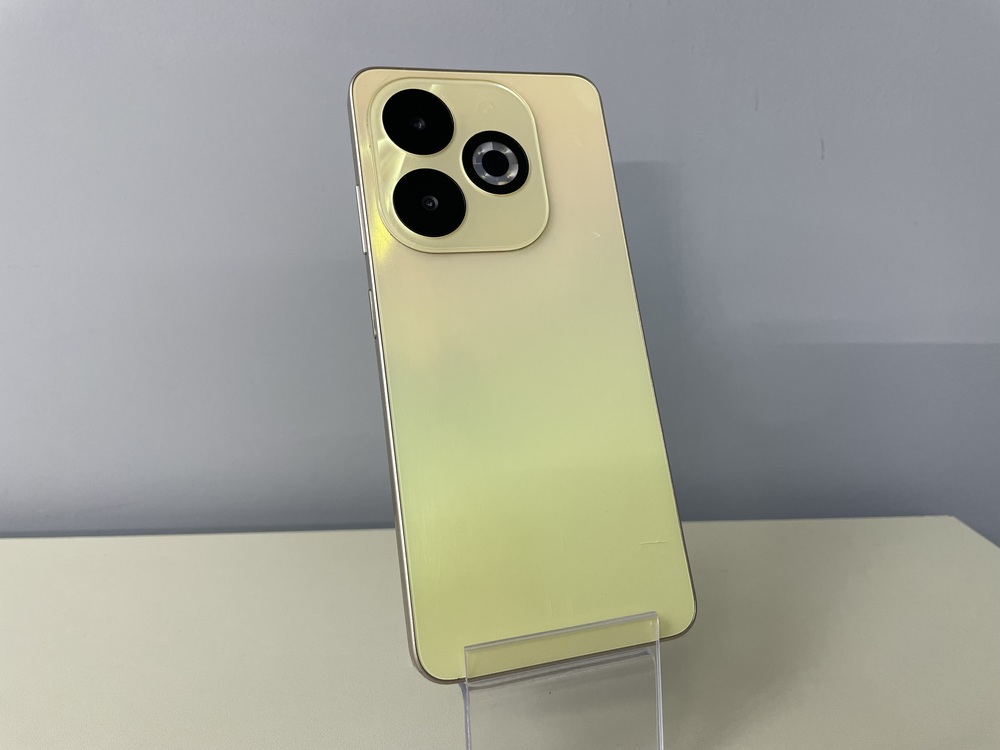 Смартфон Infinix Smart 8 Pro 4/64