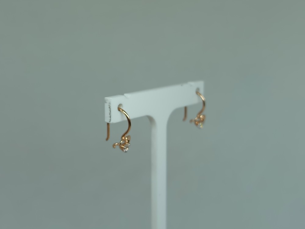 028359 СЕРЬГИ ПЕТЕЛЬКА с камнем (Au 585)