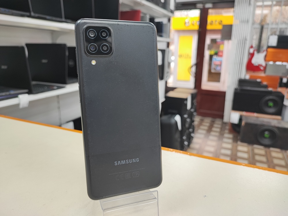 Смартфон Samsung Galaxy A12 3/32