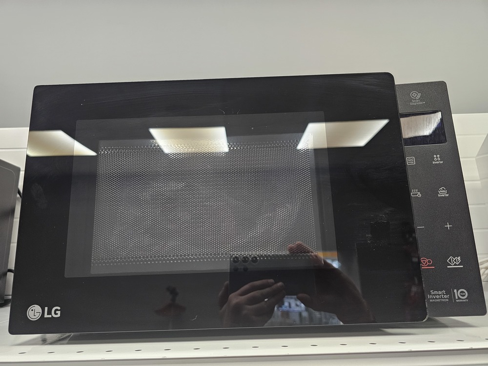 Микроволновая печь LG MW23W35GIB