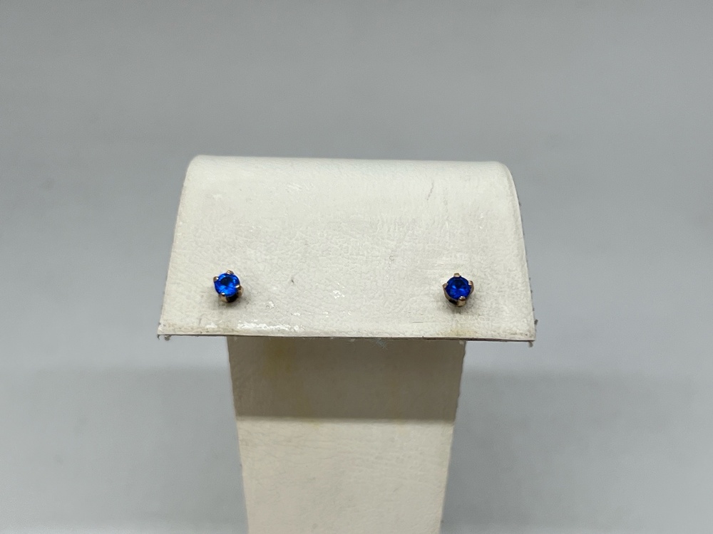 СЕРЬГИ ПУСЕТЫ с камнем (Au 585)