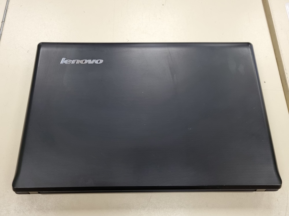 Ноутбук Lenovo G570;Intel pentium CPU B960, HD Graphics, 1 Гб, Нет, 500 Гб