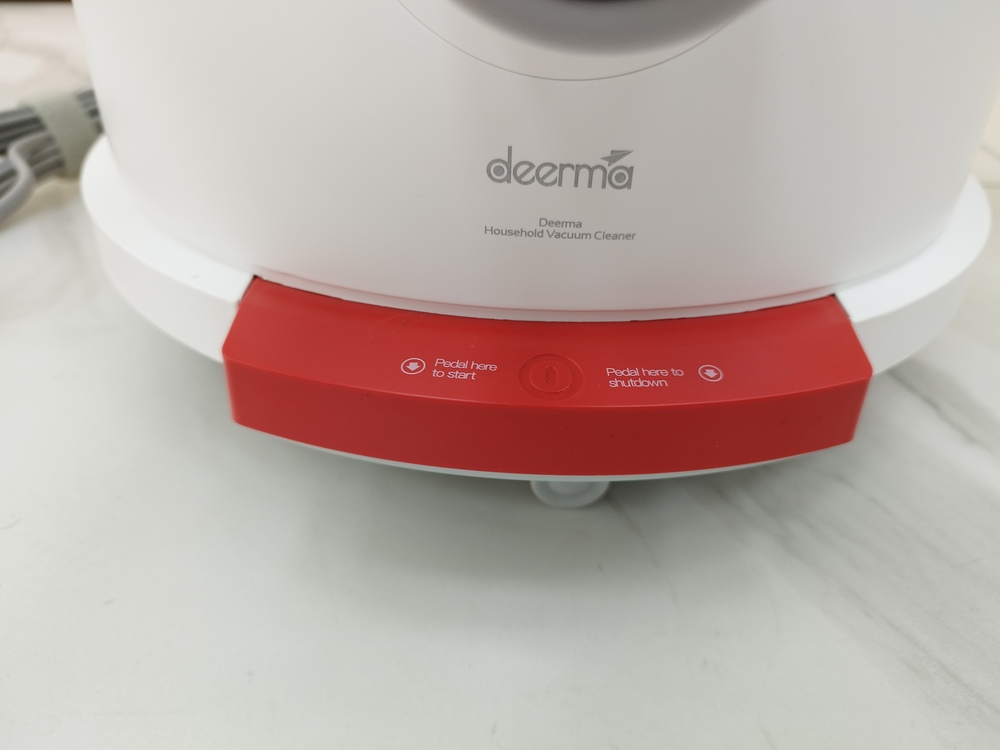 Пылесос Deerma TJ200