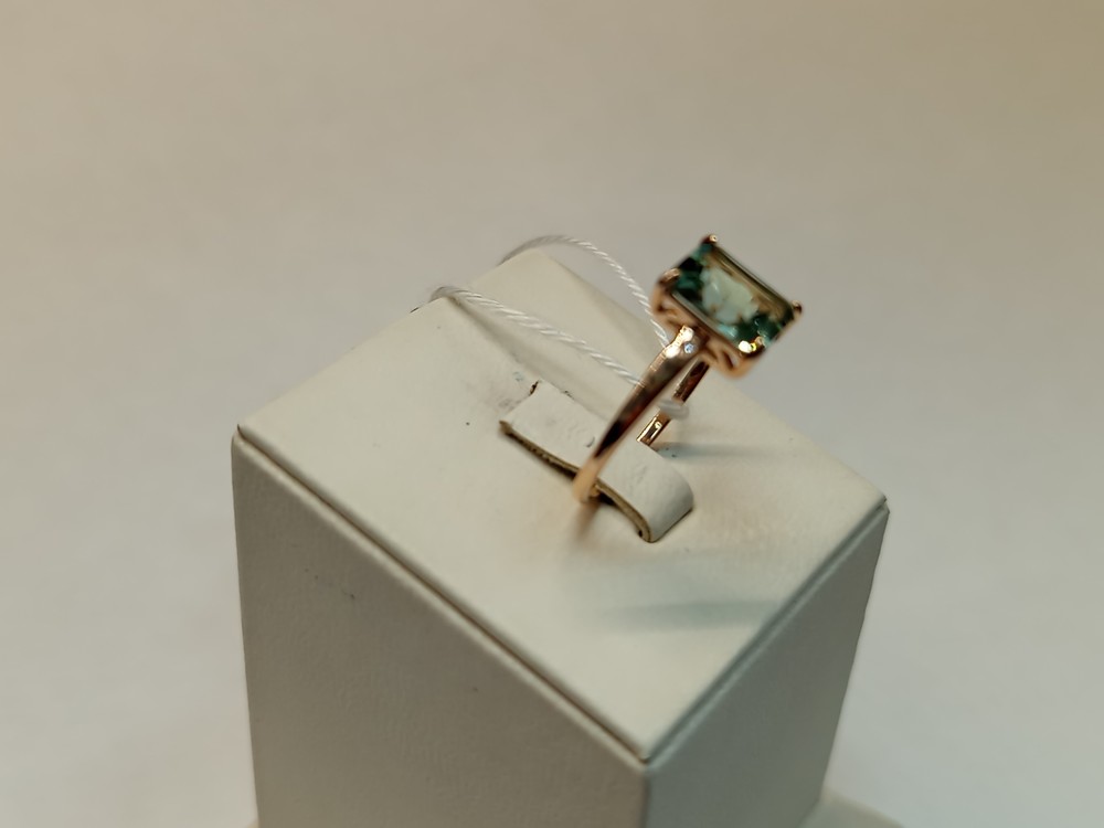 КОЛЬЦО С КАМНЯМИ (Au 585)