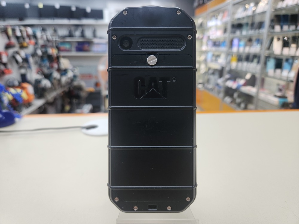Смартфон CAT B26