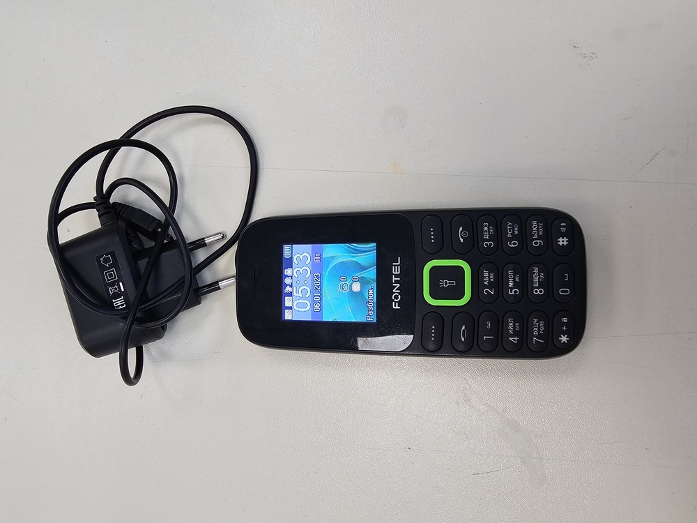 Смартфон Fontel FP100
