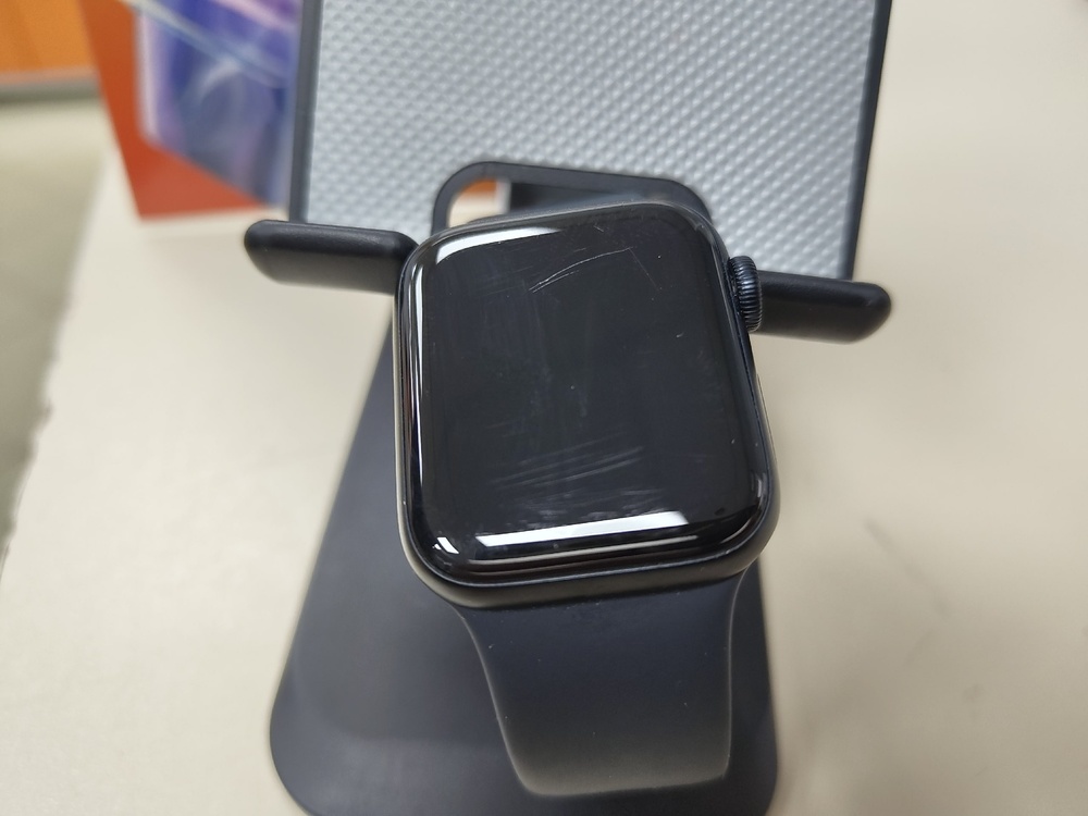 Смарт-часы Apple Watch SE 2022 40mm