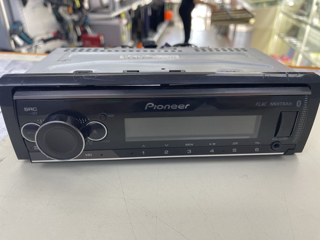 Автомагнитола Pioneer MVH-S520BT