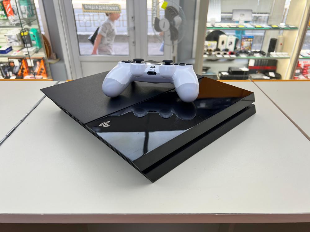 Игровая приставка PlayStation 4 FAT 500GB