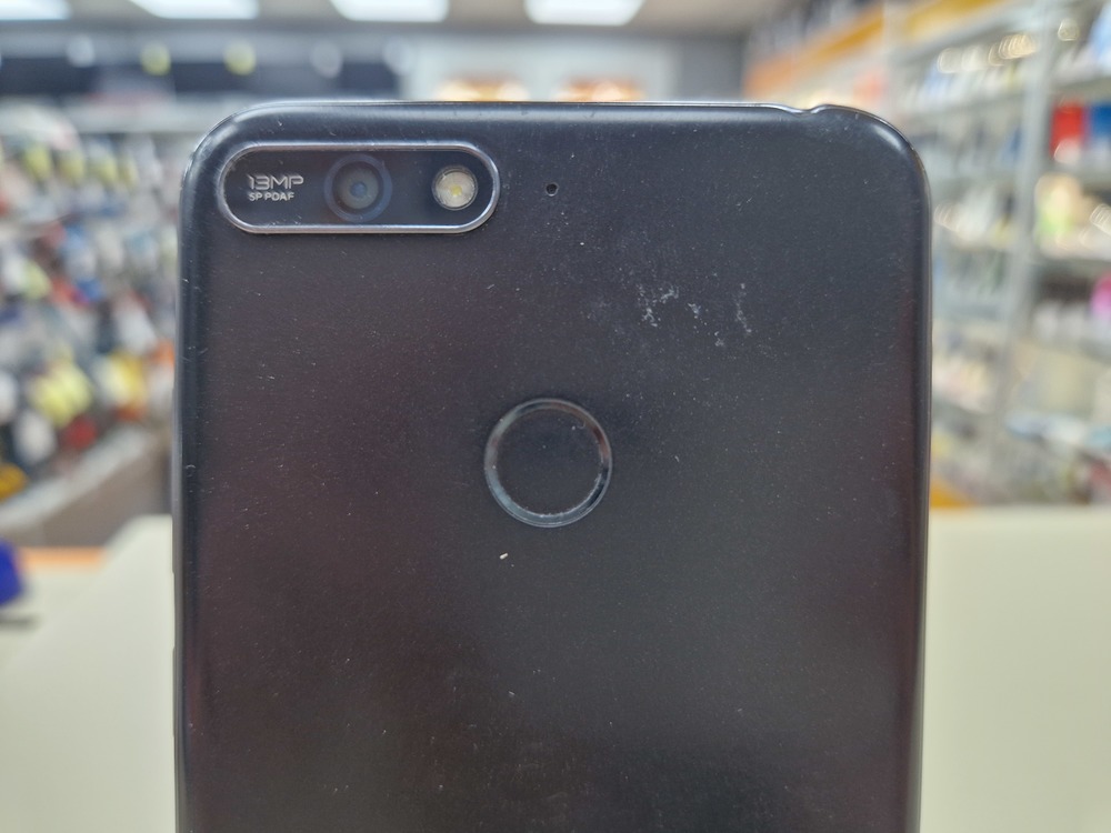 Смартфон Huawei Y6 Prime (2018)