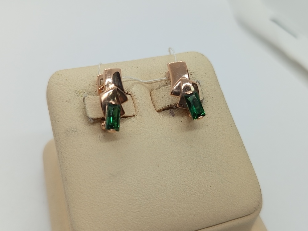 СКМ585 СЕРЬГИ С КАМНЕМ (Au 585)