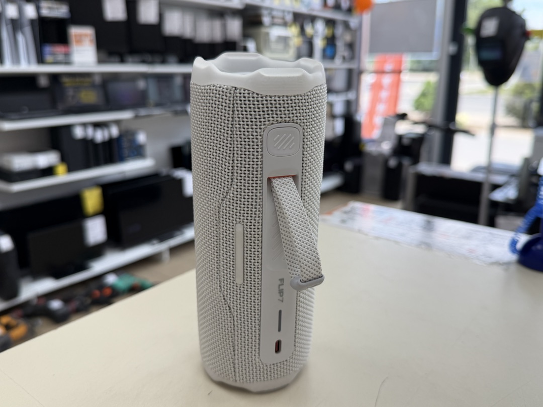 Портативная акустика JBL Flip 7