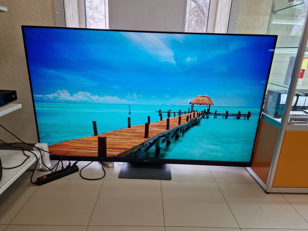 LED Телевизор Hisense 75U8HQ