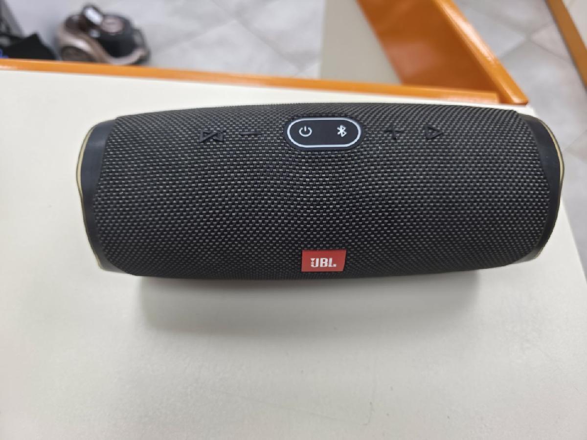 Портативная акустика JBL CHARGE 4