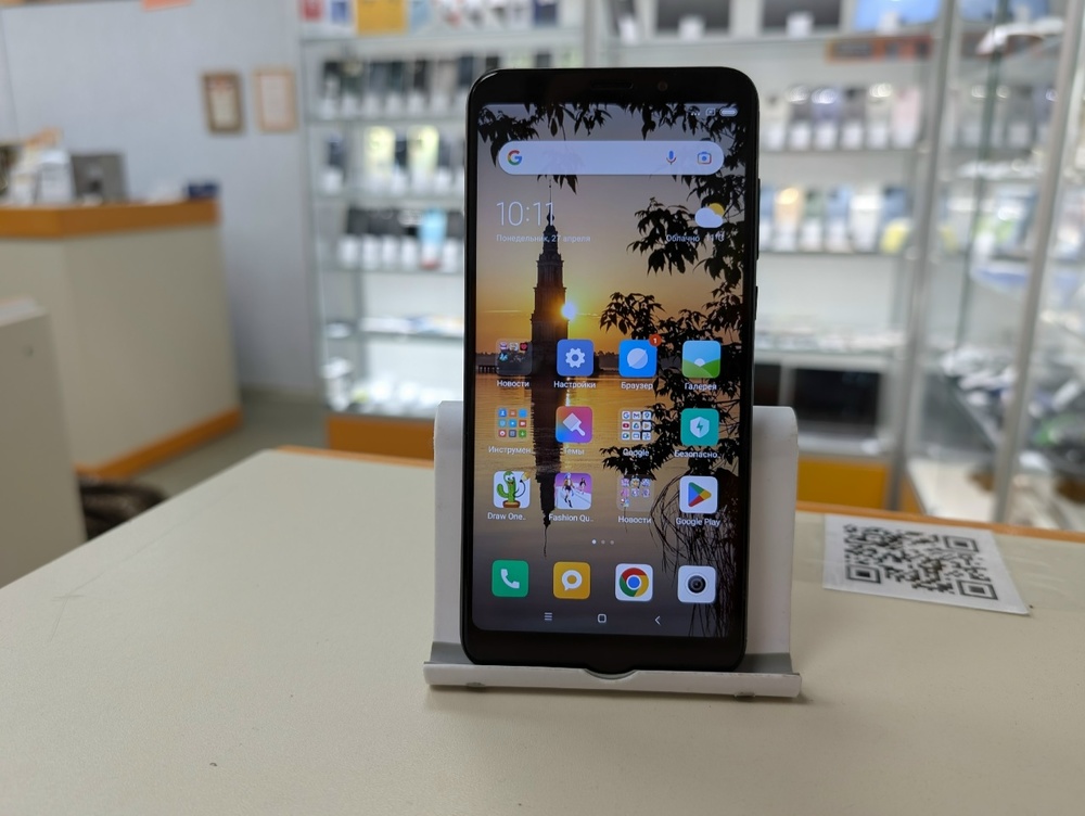 Смартфон Xiaomi Redmi 5 Plus 4/64