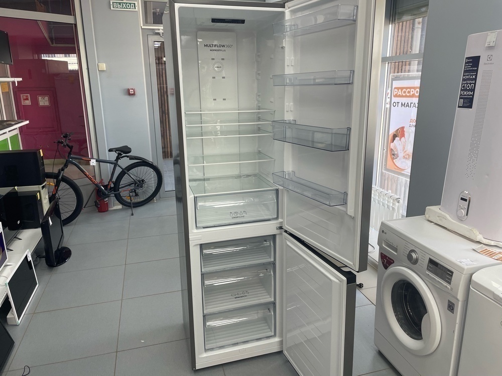 Холодильник Gorenje NRK 6202AC4