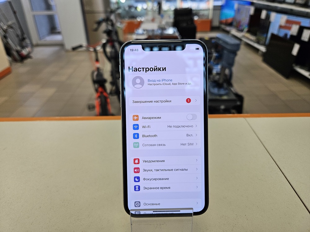 Смартфон Apple iPhone X 64Gb