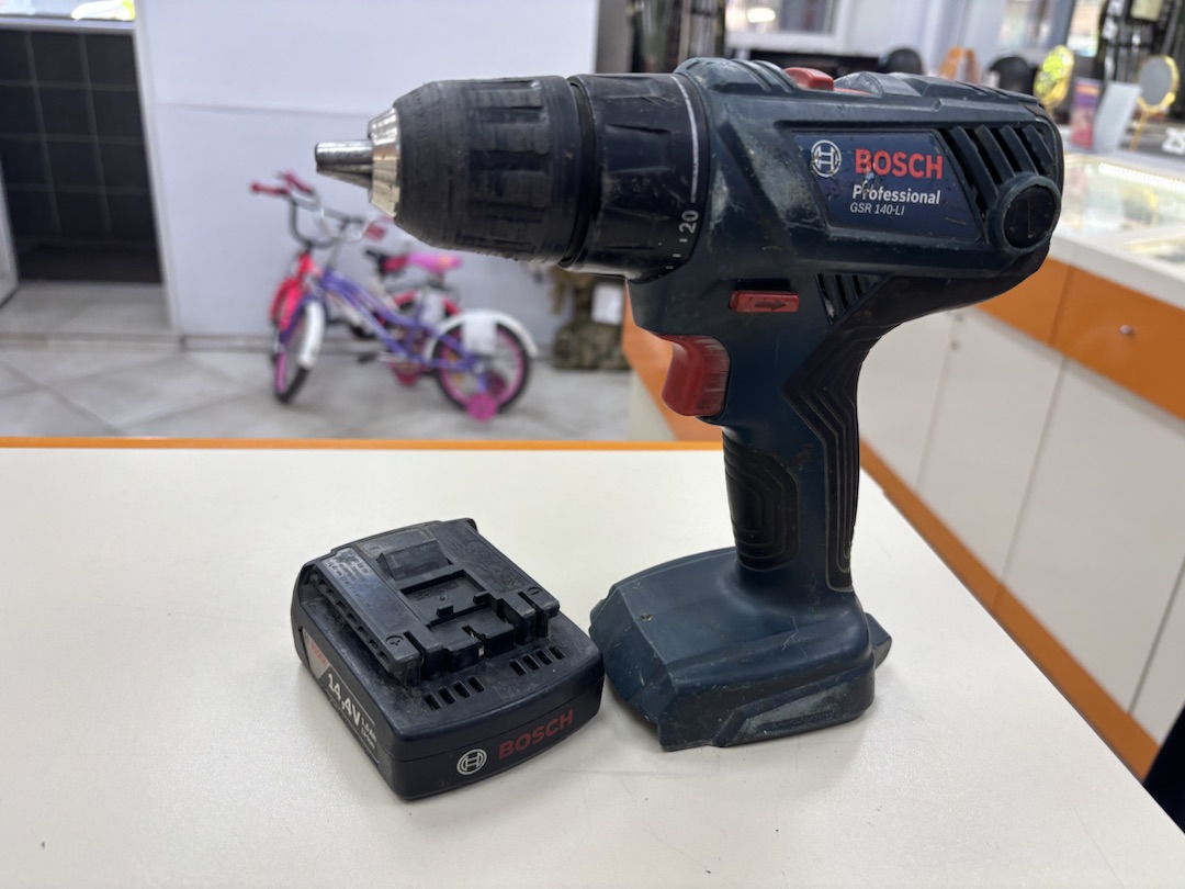Шуруповерт Bosch GSR 120-LI