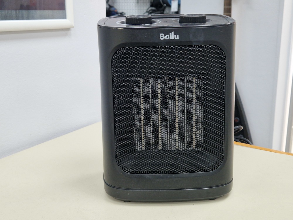 Тепловентилятор Ballu BFH/C-01118B