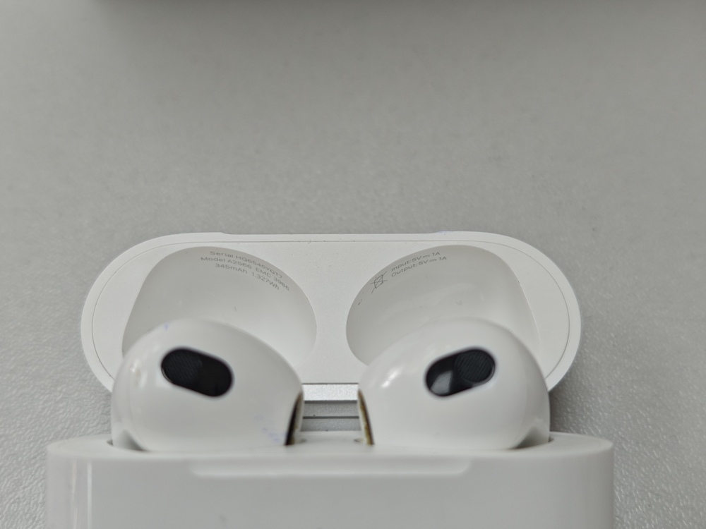Наушники беспроводные Apple Airpods 3