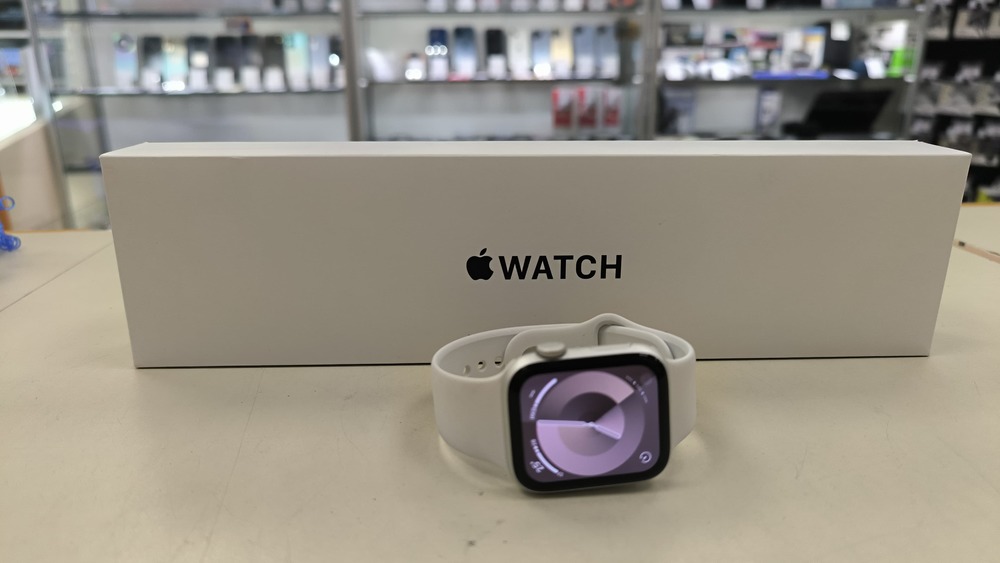 Смарт-часы Apple Watch SE 2022 44mm