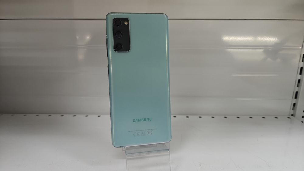 Смартфон Samsung Galaxy S20 FE 6/128