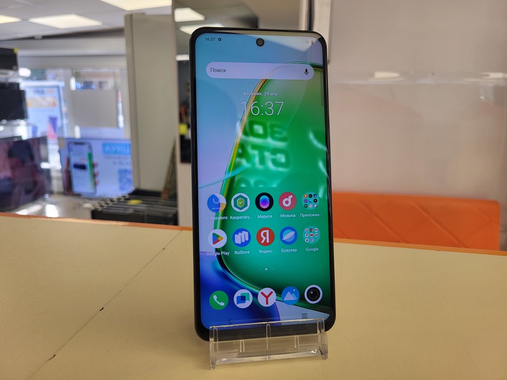 Смартфон Vivo Y28 8/128