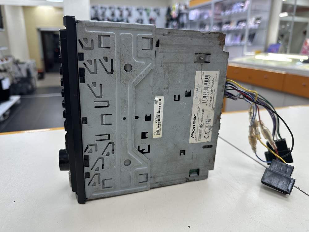 Автомагнитола Pioneer MVH-170UBG