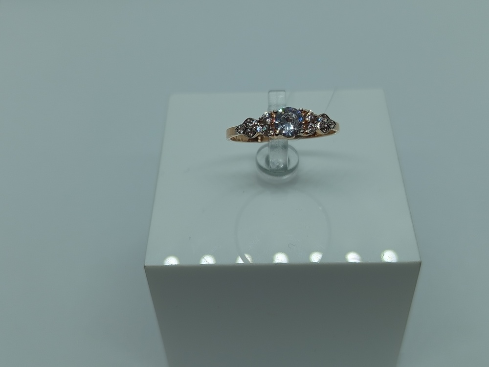 КОЛЬЦО С КАМНЯМИ (Au 585)