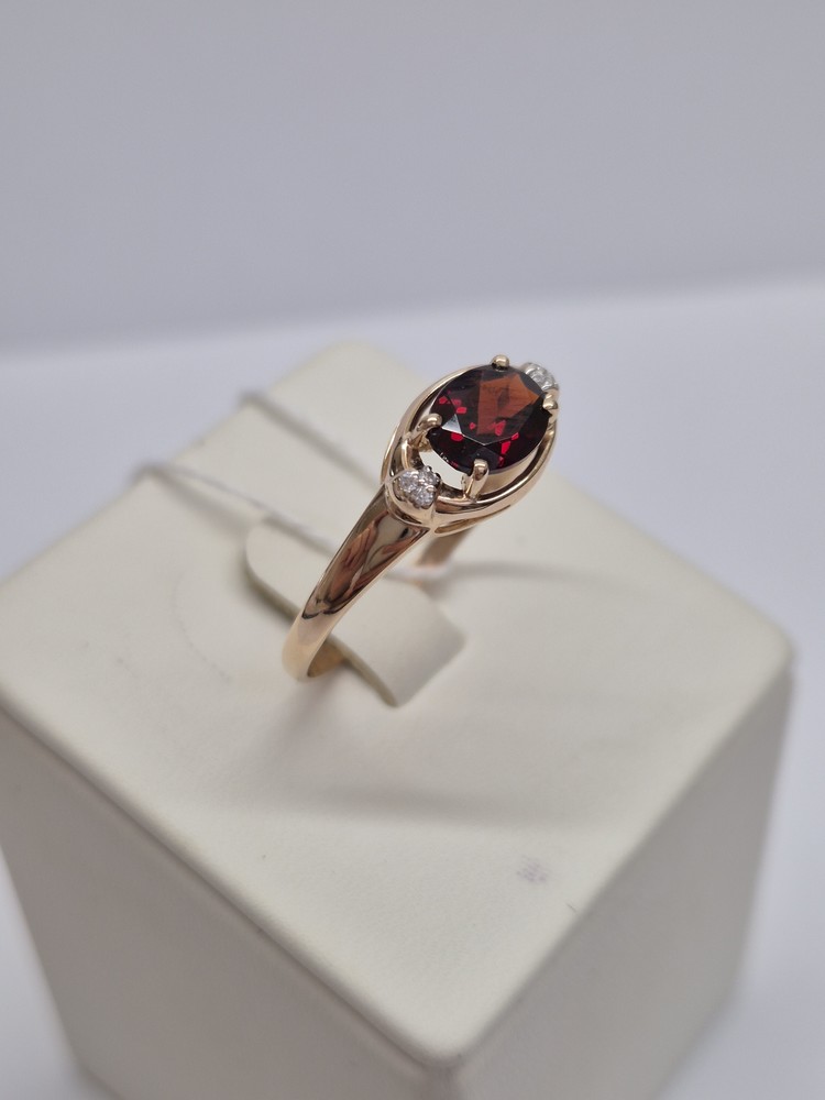 КОЛКМИ585 КОЛЬЦО С КАМНЯМИ (Au 585)