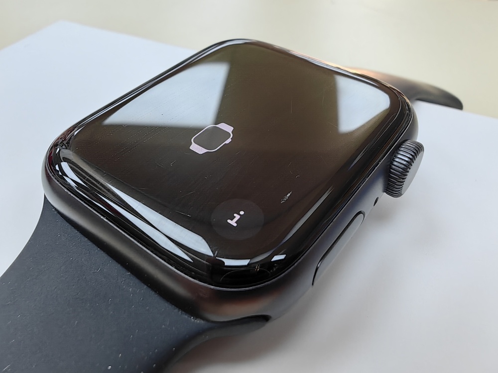 Смарт-часы Apple Watch SE 2020 44mm