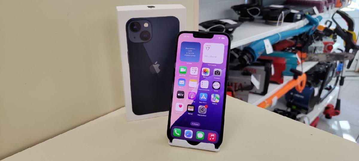 Смартфон Apple iPhone 13 128Gb
