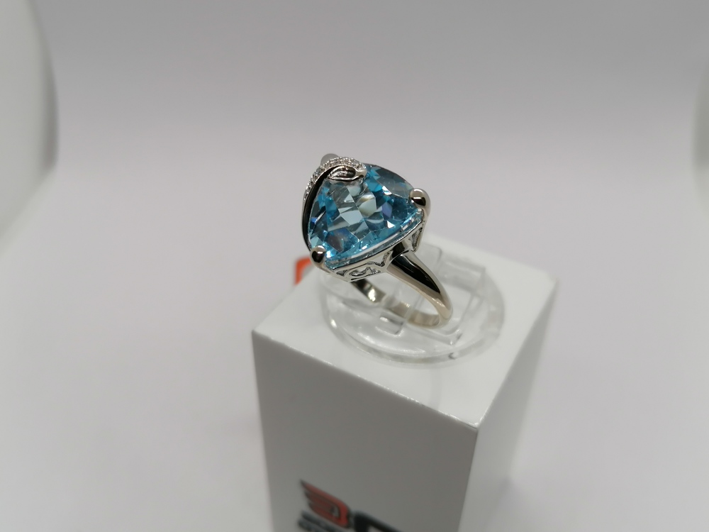 КОЛКМИ585 КОЛЬЦО С КАМНЯМИ (Au 585)
